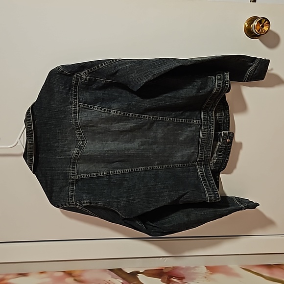 Denim jacket - Picture 3 of 3